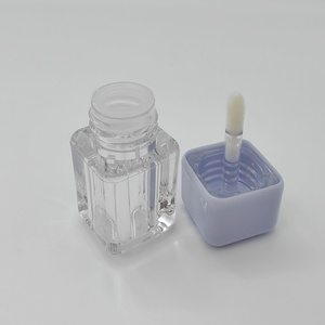 Thiết Kế Mới 4Ml Petg Dày Tường Lip Gloss <span class=keywords><strong>Container</strong></span> Vuông Rỗng Lip Gloss Chai Với Bóng Kết Thúc Cho Khuôn Mặt Mặt Nạ Bao Bì - Product Image 5