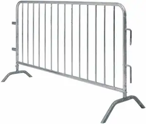 Event crowd control barrier