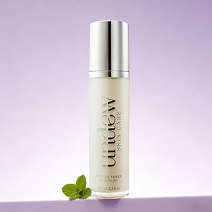 Tonique Éclaircissant au Peptide, Vitamine C et Acide Tranexamique – Réduit les Taches Brunes et Unifie le Teint – Essence Éclatante - Product Image 1