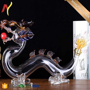 Chaud!!! Bouteilles à liqueur <span class=keywords><strong>en</strong></span> verre transparent <span class=keywords><strong>en</strong></span> forme d'animal luxueux <span class=keywords><strong>en</strong></span> forme de dragon Carafe à whisky Logo personnalisé OEM - Product Image 6