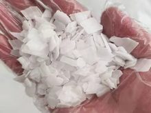 Potasa cáustica de alta pureza 90 95 grado industrial copos de hidróxido de potasio <span class=keywords><strong>Koh</strong></span> 90% precio de fábrica - Product Image 2
