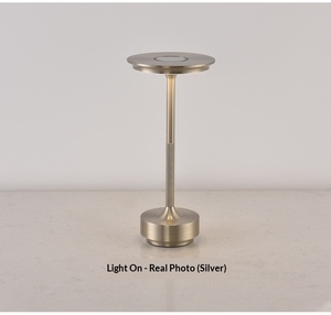 LEDデスクランプ寝室ベッドサイドライトタッチ式控えめな高級バースタイルアンビエントナイトライト - Product Image 3