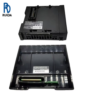 Unidad de Conexión de Bus para Controlador Programable KEYENCE KV-7000C, Nueva y Original - Product Image 1