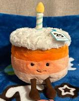 Boneka Jellycat Kue Ulang Tahun Seru dengan Isian Kapas PP, Kue Pelangi untuk Hadiah Ulang Tahun untuk Anak Laki-laki dan Perempuan (Tersedia)