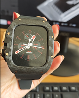 Kit de Modification Luxe Mode pour Apple Watch Series SE 10 46 mm 42 mm avec Boîtier en Fibre de Carbone, Bouton en Acier Inoxydable et Bracelet en Caoutchouc Fluoré