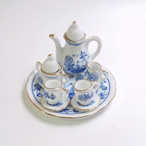Accessoires de décoration pour maison de poupée, 8 pièces/ensemble, vaisselle, service à thé pour la <span class=keywords><strong>cuisine</strong></span>, fournitures de décoration de table - Product Image 1