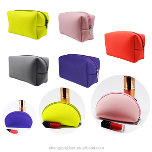 Bán Buôn Túi Đựng Mỹ Phẩm Gấp Gọn In Logo Tùy Chỉnh Thân Thiện Với Môi Trường Giá Rẻ Túi Đựng Đồ Trang Điểm Bằng Cao Su Neoprene - Product Image 5