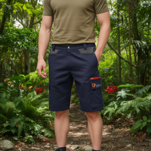 Pantalones Cortos de Trabajo Estilo Bermuda con Bolsillos Tipo Cargo para Hombre - Product Image 3