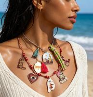 Collier à 3 couches en cordon tressé multicolore avec pendentif botte de cowboy et breloques émaillées, bijoux fantaisie OEM/ODM, colliers dorés