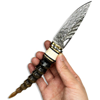 Couteau à lame fixe en acier Damas fait main avec manche en bois de cerf et étui en cuir véritable pour la chasse, le quotidien (EDC) et la collection