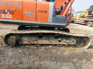 Excavadora Usada Hitachi ZX240-3 Original de Segunda Mano, 24 Toneladas, Bajo Número de Horas, Maquinaria de Construcción en Venta - Product Image 5