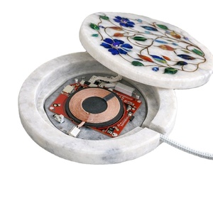 Cargador Inalámbrico de Mármol Térmico Hecho a Mano con Incrustaciones de Piedra, Plataforma de Carga de Piedra de Lujo con Tecnología Qi, Diseño Circular Flexible para Escritorio - Product Image 3