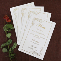 Tarjeta de Menú de Boda Minimalista en Papel Blanco, Personalizada con Estampado Dorado en Caliente, Borde Floral, Menú de Mesa para Banquete de Boda y Recepción