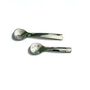 Cuchara de shilajit de boca redonda para medicamentos, cuchara ergonómica para una dosificación precisa de suplementos, con su logotipo, también disponible en dorado. - Product Image 1