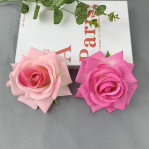 Rosas de terciopelo de 12 cm, cabezas de rosas de seda para decoración de pasteles de boda - Product Image 3