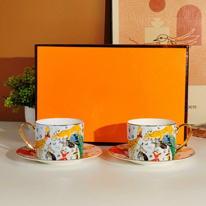European Luxury Eco-Friendly Modern Luxury <b>Tea</b> <b>Cups</b> and <b>Saucers</b> Bone China Circus Golden Coffee Set Gift Box - Product Image 3