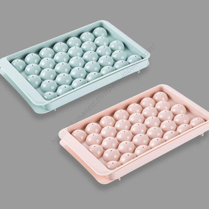 Vente en gros, vente chaude, bac à glaçons en plastique sans BPA, 33 trous, forme de boule, moule rond avec couvercle - Product Image 1