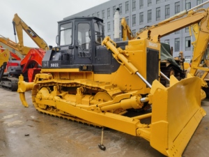 Bulldozer sur chenilles d'occasion Shantui SD22, équipement de construction et agricole de bonne qualité, bulldozer d'occasion pas cher - Product Image 1