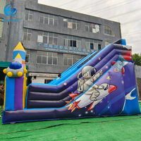 Espace extérieur commercial astronaute jouet Figure Statues anime toboggan gonflable adultes et enfants pour entreprise de location