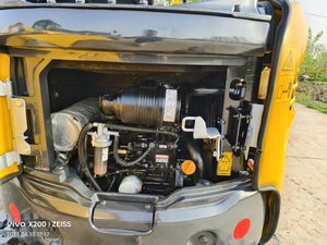 Pour Komatsu PC20MR Mini pelle sur chenilles avec composants de base-Engrenage de pompe à moteur PLC Garantie 1 an utilisée - Product Image 5