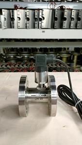 インテリジェント分離型フランジ接続タービン液体流量計ディスプレイ画面なし - Product Image 2