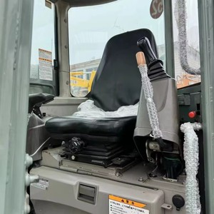 รถขุดยันม่าร์ 55 มินิ 5.5 ตัน มือสอง ระบบไฮดรอลิก แบบตีนตะขาบ สภาพดี เหมาะสำหรับงานฟาร์มและสวน - Product Image 5