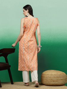 Kurta Rama Kurtis au design attrayant pour femme, classique, pour le bureau ou les occasions décontractées, en coton pur imprimé, couleur pêche, coupe droite. - Product Image 6