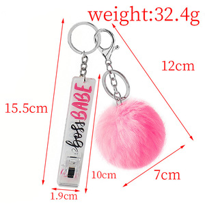 พวงกุญแจดึงบัตร <span class=keywords><strong>ATM</strong></span> สำหรับคนเล็บยาว ใช้ดึง<span class=keywords><strong>บัตร</strong></span>เครดิตได้ พร้อมลูกบอลผ้าสักหลาด - Product Image 6