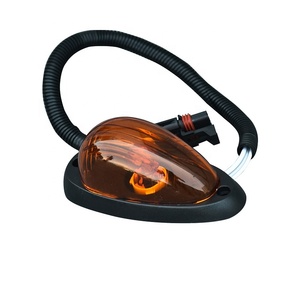 Luce di posizione laterale lampada di parcheggio con imbracatura adatta per Freightliner <span class=keywords><strong>Columbia</strong></span> e autocarri del secolo - Product Image 1