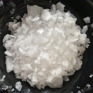 Granulés de chlorure de magnésium hexahydraté à faible corrosion, agent de dégivrage industriel, substitut de <span class=keywords><strong>sel</strong></span> pour déneiger les routes et allées - Product Image 1