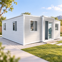 Maison préfabriquée moderne en conteneur avec grande porte coulissante en verre, maison préfabriquée en conteneur de 20 pieds, location à court terme