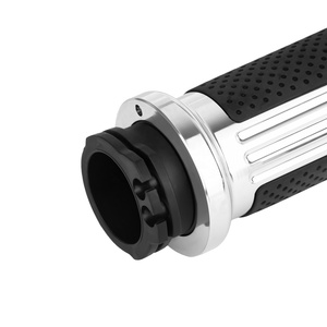 Poignées de guidon de moto 1'' 25 mm pour Harley Touring Dyna Softail <span class=keywords><strong>Sportster</strong></span> XL 1200 883 XR VRSC Street Glide FLHR - Product Image 4