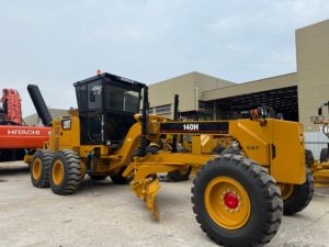 รถเกรดเดอร์ CAT 140H มือสองสำหรับงานหนัก พร้อมอุปกรณ์ริปเปอร์สำหรับงานก่อสร้างทางหลวง - Product Image 6