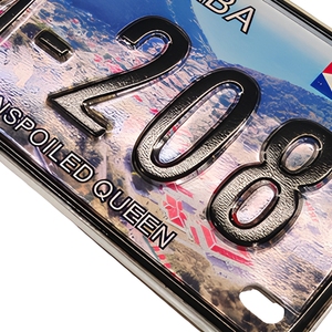 Mini placas de matrícula metálicas en relieve 3D, placas de registro de vehículos personalizadas para decoración - Product Image 1