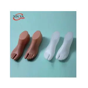 Mannequin de pied en plastique, présentoir à chaussettes (951)