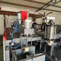 Machine de soufflage par extrusion-soufflage de bouteilles entièrement automatique Machine de soufflage de bouteilles de type automatique Réservoir d'eau faisant l'extrusion par soufflage