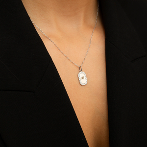 Collier pendentif octogonal étanche avec lettres personnalisées pavées de cristaux, <span class=keywords><strong>bordure</strong></span> en zircon étincelant, bijoux à porter au quotidien - Product Image 4