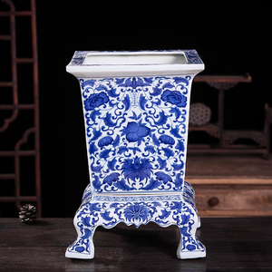 Maceta de cerámica cuadrada azul y blanca china vintage, maceta de porcelana con pies con patrón Floral/Kylin para jardinería interior - Product Image 1