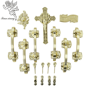 H9001 Juego <span class=keywords><strong>de</strong></span> herrajes dorados para ataúd, manijas para ataúd, decoración conmemorativa, artículos funerarios, precio <span class=keywords><strong>de</strong></span> fábrica al por mayor - Product Image 3