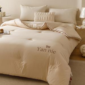 <span class=keywords><strong>Couette</strong></span> en coton à fibres longues 300T Remplissage en laine australienne <span class=keywords><strong>Couette</strong></span> <span class=keywords><strong>chaude</strong></span> Absorption d'humidité Literie textile pour hôtel <span class=keywords><strong>et</strong></span> maison - Product Image 3