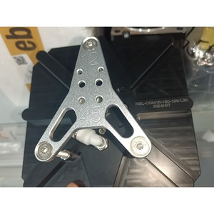 Ventouse Bernoulli NSL-COM10-150-150-L20 de qualité industrielle pour la manipulation du verre - Product Image 2