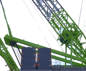 Chine Top marque 800 tonnes grue sur chenilles ZCC11800 grue sur chenilles <span class=keywords><strong>à</strong></span> flèche en treillis <span class=keywords><strong>à</strong></span> <span class=keywords><strong>vendre</strong></span> pour <span class=keywords><strong>éolienne</strong></span> - Product Image 4