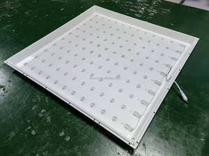 Plafonnier LED carré fabriqué en Chine, panneau LED mural, lampe solaire pour <span class=keywords><strong>salle</strong></span> <span class=keywords><strong>de</strong></span> séjour, <span class=keywords><strong>salle</strong></span> <span class=keywords><strong>de</strong></span> <span class=keywords><strong>bain</strong></span>, luminaires - Product Image 5