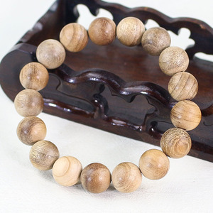 Golden Nanmu Wood <b>Bracelet</b> 12mm 17 Beads Natural Fragrance Religious Ceremony Unisex Chinese Style Jewelry - Product Image 4