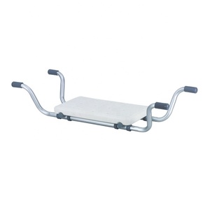 Vente en gros de <span class=keywords><strong>chaise</strong></span> de <span class=keywords><strong>baignoire</strong></span> siège de salle de bain tabouret de bain réglable siège de <span class=keywords><strong>baignoire</strong></span> <span class=keywords><strong>chaise</strong></span> de bain <span class=keywords><strong>pour</strong></span> personnes âgées <span class=keywords><strong>chaise</strong></span> de douche - Product Image 1