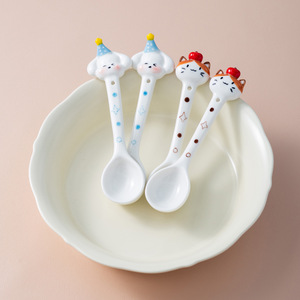 Cuchara de cerámica con diseño de cabeza de gato y perro, mango largo, para uso doméstico, comedor, oficina, café, sopa, etc. - Product Image 3