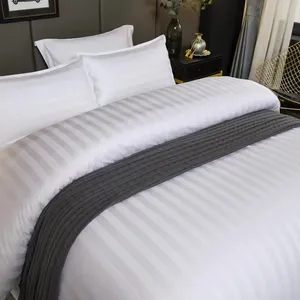 批发酒店系列床上用品聚棉/棉皇家酒店白色缎面条纹羽绒被套