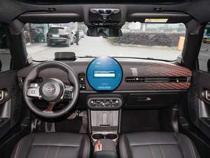 Hatchback <span class=keywords><strong>MINI</strong></span> 2025 2.0T <span class=keywords><strong>COOPER</strong></span> S à 3 portes et 4 places, véhicule de course avec moteur 2.0T 204 ch L4 pour les trajets quotidiens - Product Image 2