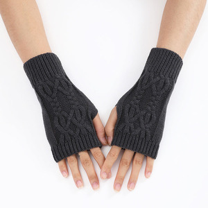 <span class=keywords><strong>Gants</strong></span> sans doigts tricotés d'<span class=keywords><strong>hiver</strong></span> <span class=keywords><strong>pour</strong></span> femmes Long trou de pouce Style Jacquard manchettes en acrylique personnalisation en gros <span class=keywords><strong>pour</strong></span> - Product Image 3