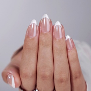 Uñas Postizas Francesas de 30 Piezas con Punta Francesa, Uñas Postizas Cortas, Set de Manicura, Uñas Postizas Francesas Glaseadas con Forma de Almendra, con Pegamento - Product Image 1